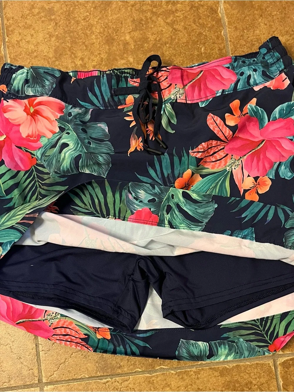 Speedo Navy Swim Skirt with Pink & Green Tropical Print NWT Shorts Sz Large